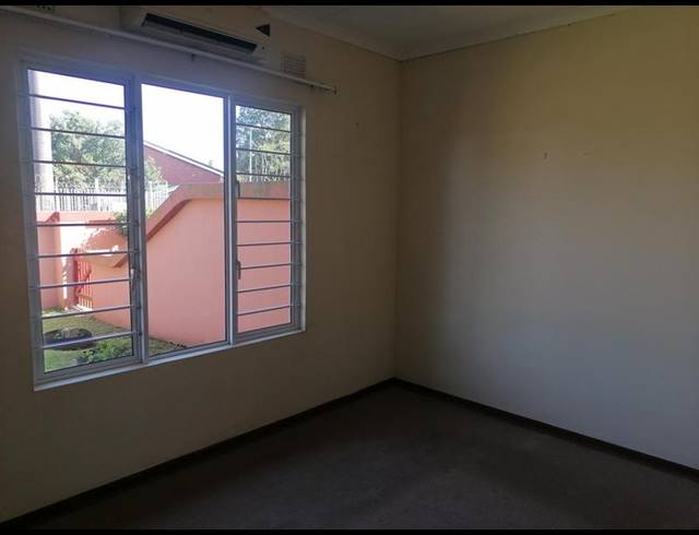 3 BEDROOM COMPLEX FOR SALE IN GRANTHAM PARK